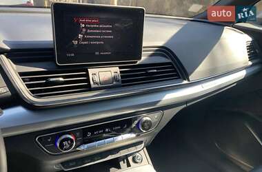 Внедорожник / Кроссовер Audi Q5 2020 в 