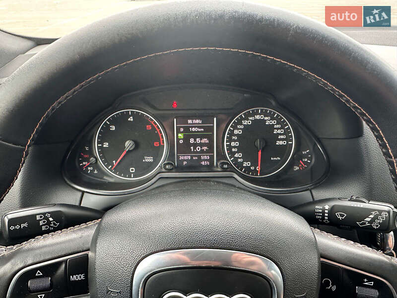 Внедорожник / Кроссовер Audi Q5 2011 в Кривом Роге