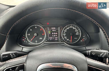 Внедорожник / Кроссовер Audi Q5 2011 в 