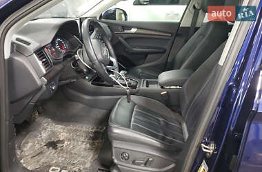 Внедорожник / Кроссовер Audi Q5 2022 в 