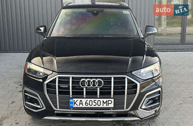 Внедорожник / Кроссовер Audi Q5 2020 в 