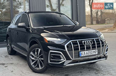 Внедорожник / Кроссовер Audi Q5 2020 в 
