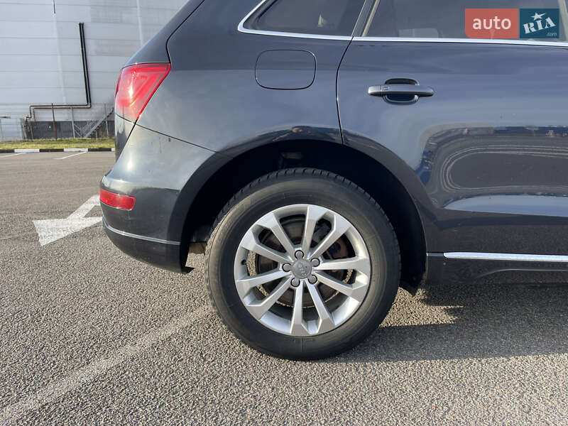 Внедорожник / Кроссовер Audi Q5 2013 в Ровно