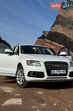 Позашляховик / Кросовер Audi Q5 2014 в 