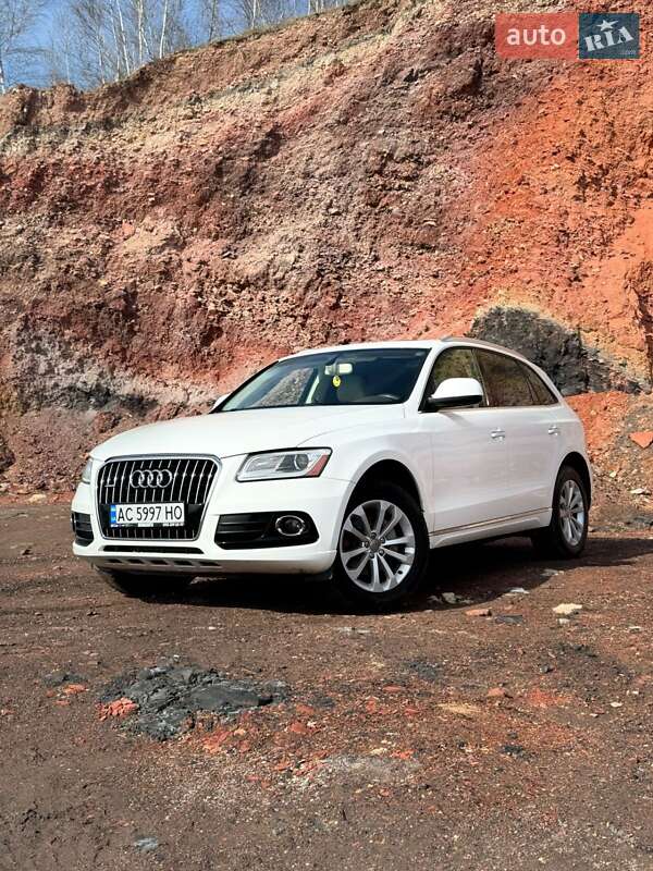 Позашляховик / Кросовер Audi Q5 2014 в 
