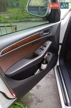 Внедорожник / Кроссовер Audi Q5 2015 в 