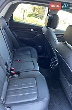 Внедорожник / Кроссовер Audi Q5 2019 в 