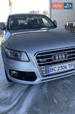 Внедорожник / Кроссовер Audi Q5 2015 в 