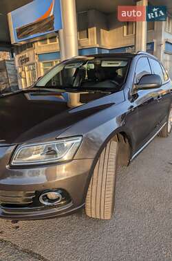 Внедорожник / Кроссовер Audi Q5 2013 в 