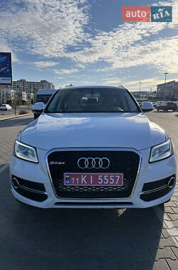 Позашляховик / Кросовер Audi Q5 2016 в 