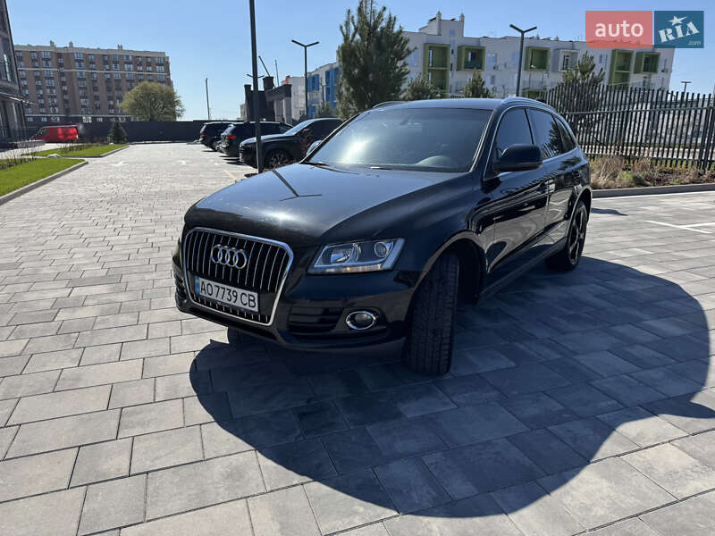 Внедорожник / Кроссовер Audi Q5 2014 в Киеве