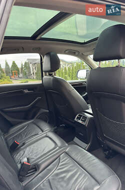 Позашляховик / Кросовер Audi Q5 2011 в 