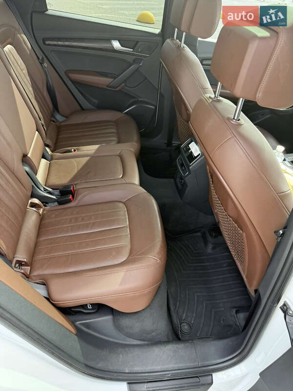 Внедорожник / Кроссовер Audi Q5 2018 в Киеве фото 10 Внедорожник / Кроссовер Audi Q5 2018 в Киеве