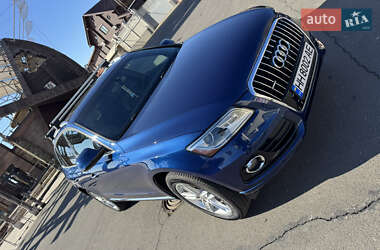Внедорожник / Кроссовер Audi Q5 2016 в 