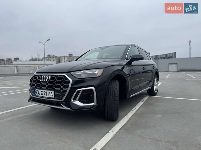 Внедорожник / Кроссовер Audi Q5 2024 в Киеве