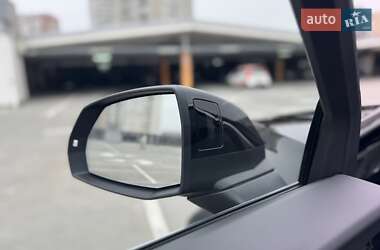 Внедорожник / Кроссовер Audi Q5 2024 в 