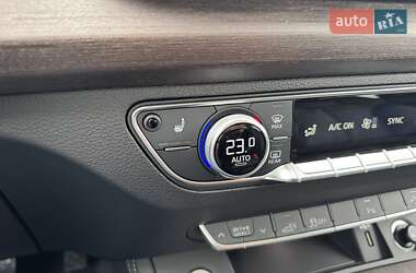 Внедорожник / Кроссовер Audi Q5 2024 в 