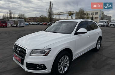 Позашляховик / Кросовер Audi Q5 2016 в 