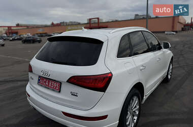 Позашляховик / Кросовер Audi Q5 2016 в 