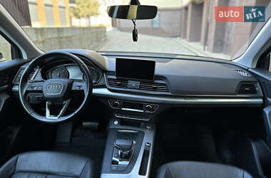 Внедорожник / Кроссовер Audi Q5 2019 в 