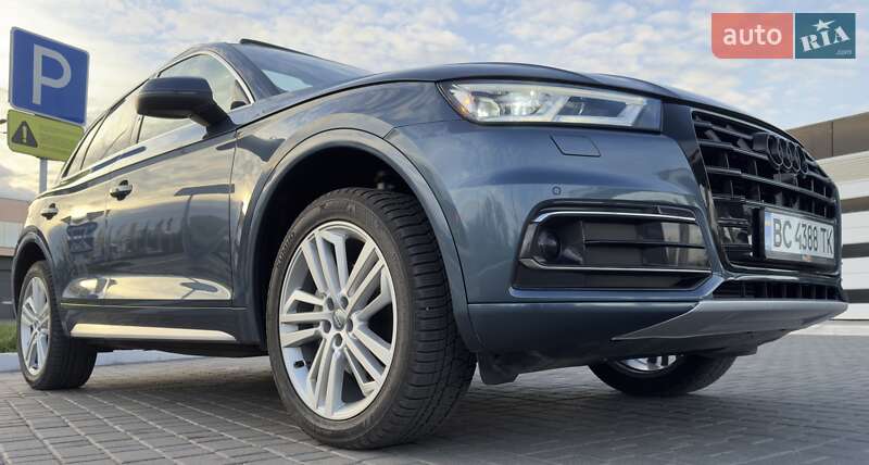 Внедорожник / Кроссовер Audi Q5 2018 в Одессе