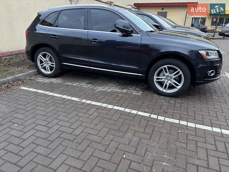 Внедорожник / Кроссовер Audi Q5 2014 в Киеве