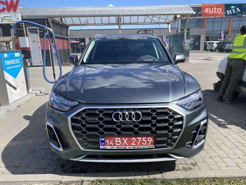 Внедорожник / Кроссовер Audi Q5 2022 в Львове