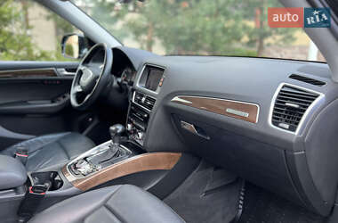 Внедорожник / Кроссовер Audi Q5 2015 в 