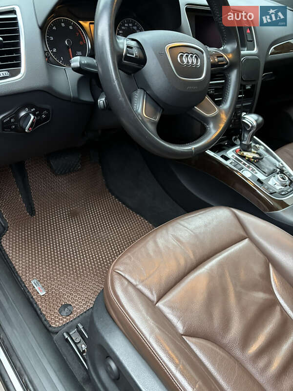 Внедорожник / Кроссовер Audi Q5 2014 в Киеве