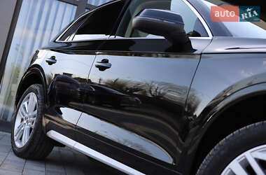 Внедорожник / Кроссовер Audi Q5 2019 в 