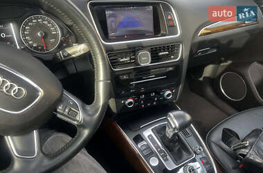 Позашляховик / Кросовер Audi Q5 2015 в 