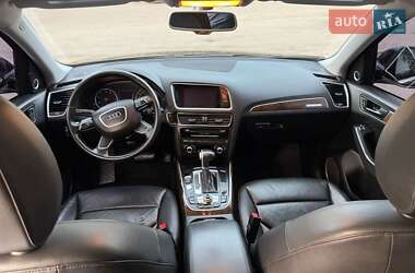 Позашляховик / Кросовер Audi Q5 2015 в 