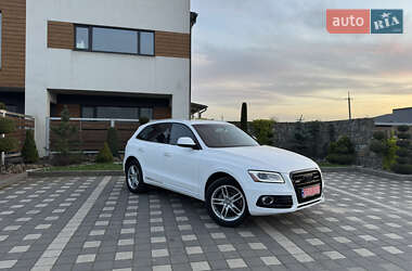 Позашляховик / Кросовер Audi Q5 2017 в 