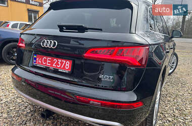 Внедорожник / Кроссовер Audi Q5 2018 в 