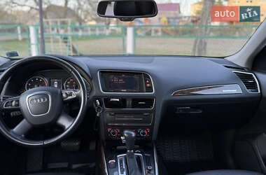 Позашляховик / Кросовер Audi Q5 2010 в 