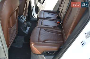 Внедорожник / Кроссовер Audi Q5 2015 в 