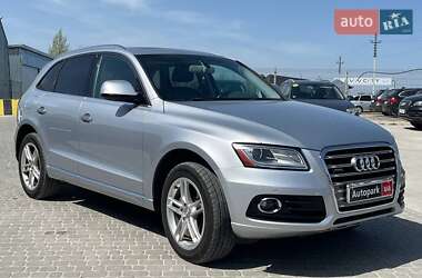 Позашляховик / Кросовер Audi Q5 2015 в 