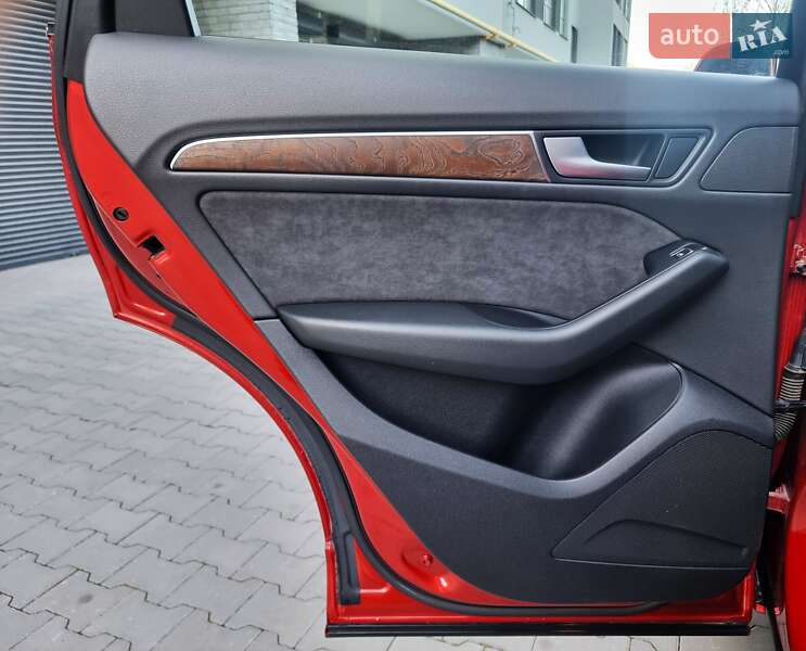 Позашляховик / Кросовер Audi Q5 2014 в Хмельницькому