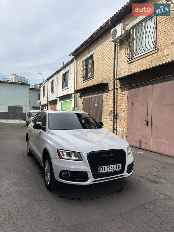 Внедорожник / Кроссовер Audi Q5 2016 в Киеве