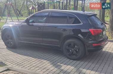 Внедорожник / Кроссовер Audi Q5 2011 в 