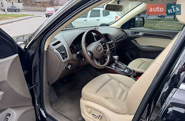 Позашляховик / Кросовер Audi Q5 2015 в 