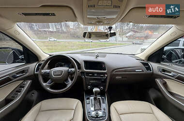 Позашляховик / Кросовер Audi Q5 2015 в 