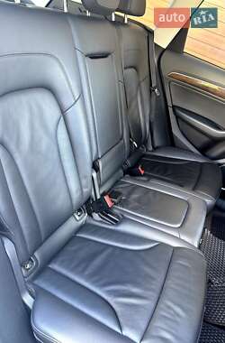 Позашляховик / Кросовер Audi Q5 2016 в 