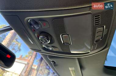 Позашляховик / Кросовер Audi Q5 2016 в 