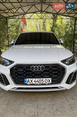 Внедорожник / Кроссовер Audi Q5 2023 в 