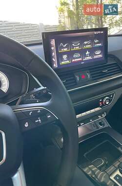Внедорожник / Кроссовер Audi Q5 2023 в 