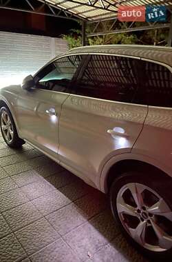 Внедорожник / Кроссовер Audi Q5 2023 в 