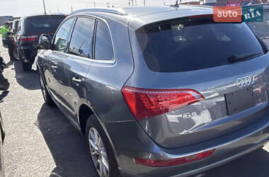 Внедорожник / Кроссовер Audi Q5 2012 в 