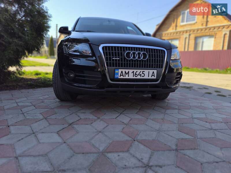Внедорожник / Кроссовер Audi Q5 2009 в Бердичеве