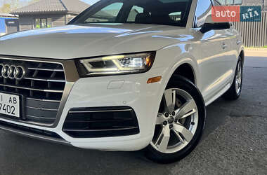 Внедорожник / Кроссовер Audi Q5 2017 в Киеве